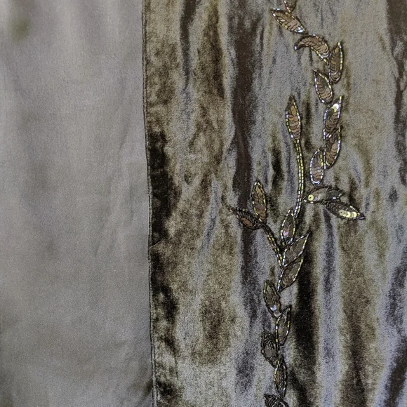 Kenneth Cole Black Velvet Scarf - Picture 5 of 7